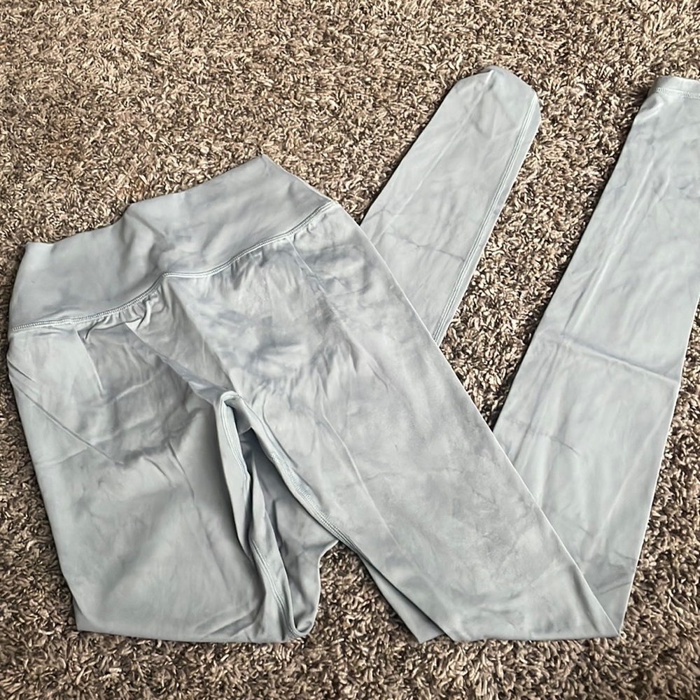 Alphalete wonder leggings